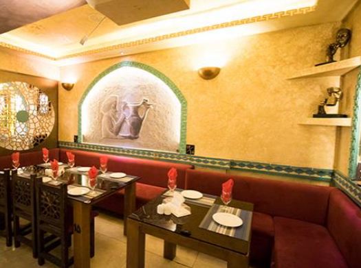 سفره خانه سنتی شب های سرو 