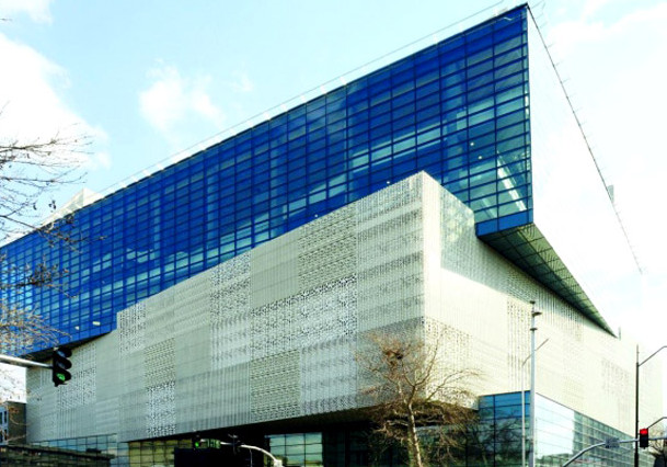 پردیس سینمایی چارسو