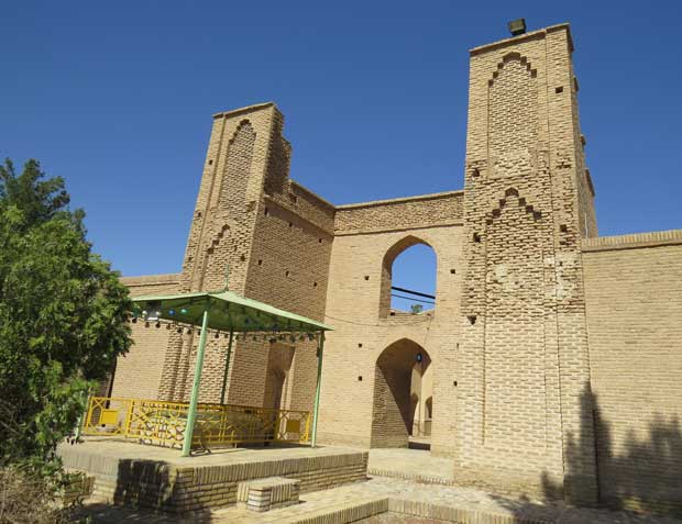 آرامگاه شیخ علاءالدوله سمنانی
