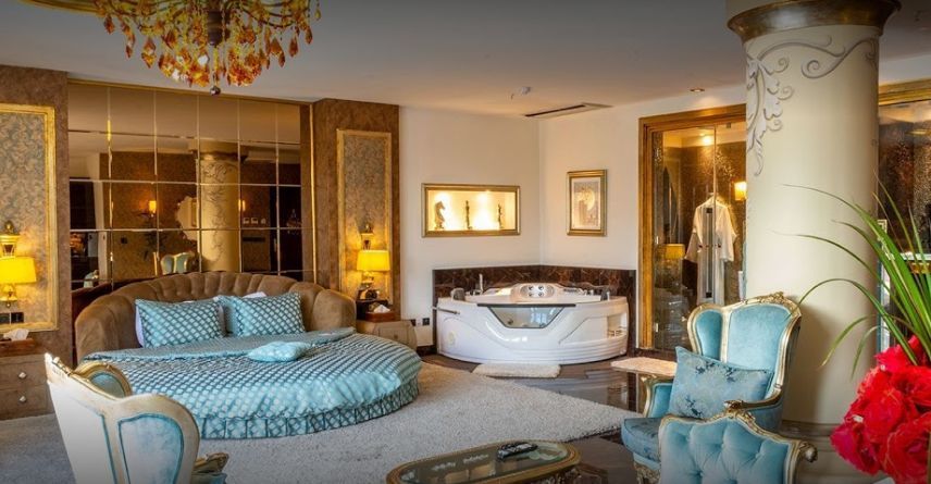 هتل تاج محل