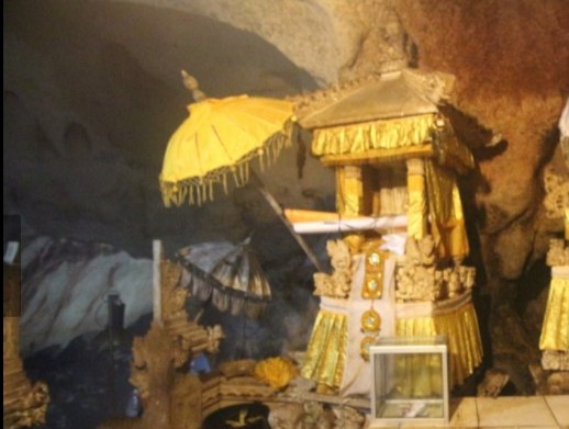 غار پیوتری گیری