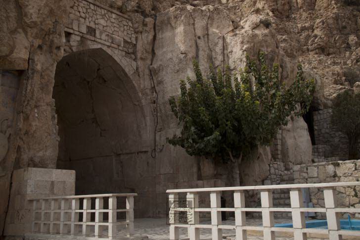 تکیه مشرقی