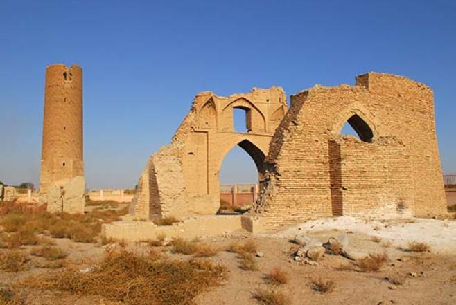 مناره و مسجد جامع گار