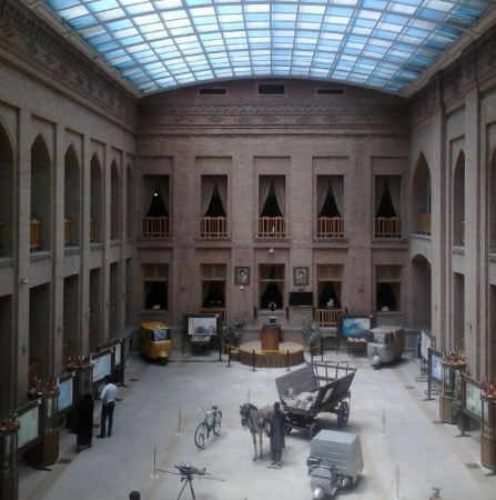 موزه پست و تلفن باغ ملی