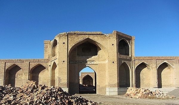 کاروانسرای جمالآباد