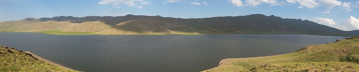 دریاچه نئور