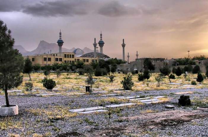 نگارستان تخت فولاد