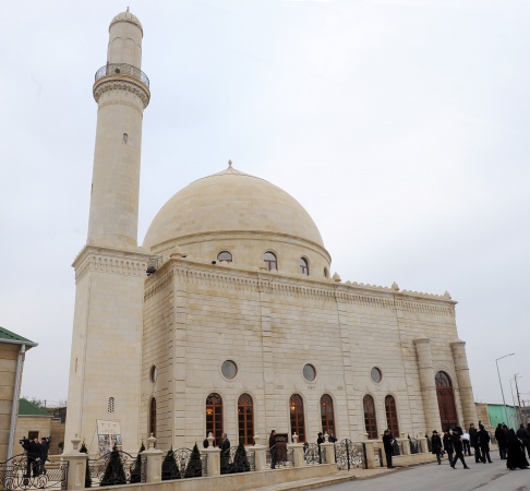 مسجد جامع باکو