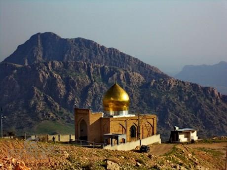 آستان امامزاده شاه نظر مومن