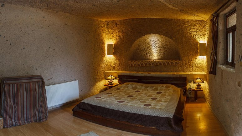 هتل صخره ای لاله کندوان تبریز