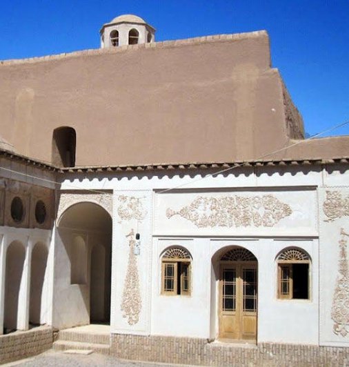 خانه حاجآقاعلی ( بزرگترین خانه خشتی جهان )