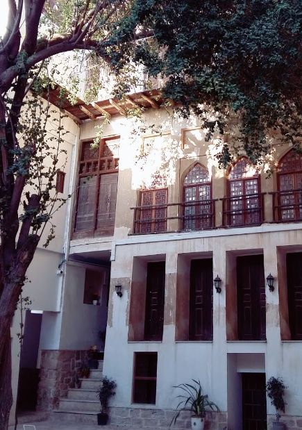 عمارت دهدشتی