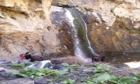 آبشار سنگی فردو