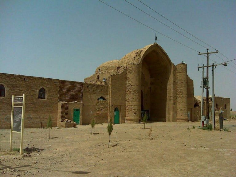 ارگ آققلعه