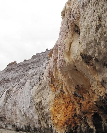 گنبد نمکی خرسین