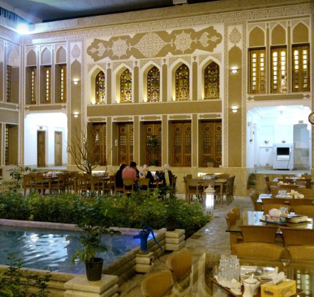 عمارت خانه پدری یزد