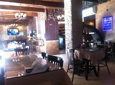  رستوران فرنگی مدویک (روسی)