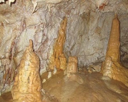 غار الیاس تنگه
