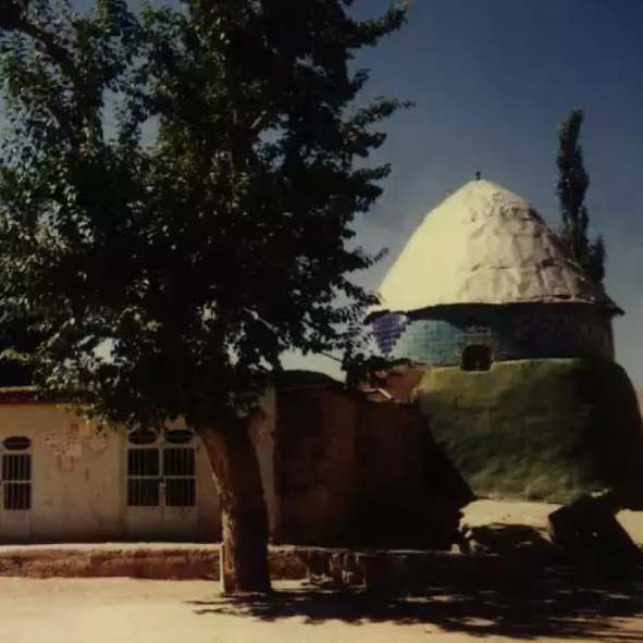 امامزاده حلیمه خاتون سرپیر