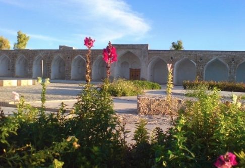 کاروانسرای تاریخی بلاد شاپور
