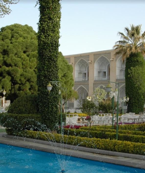 کاروانسرای مادرشاه (مهمانسرای عباسی) - چهارباغ