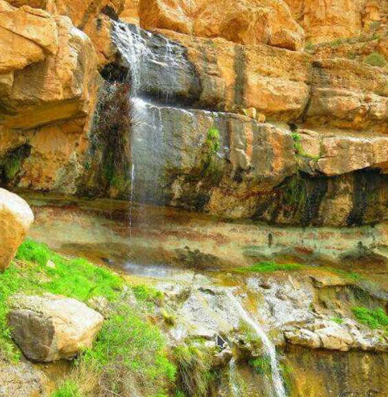 آبشار دره آبشتا (گیسو)