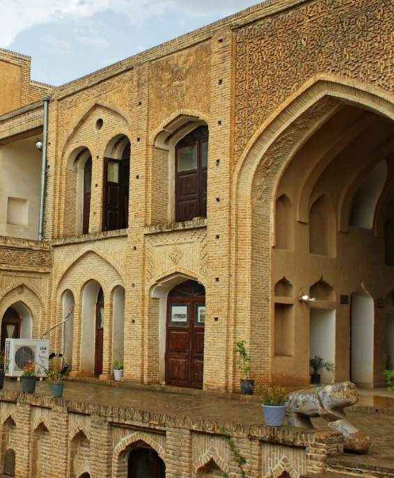 خانه تیزنو