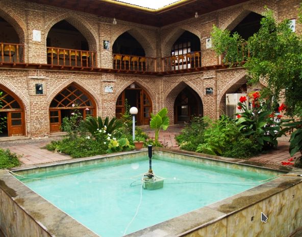 مسجد آقا عباس