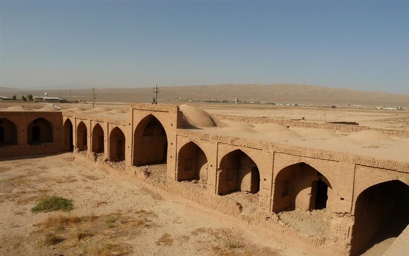 کاروانسرای ایوانکی