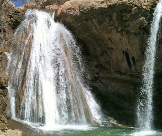 آبشار نای انگیز