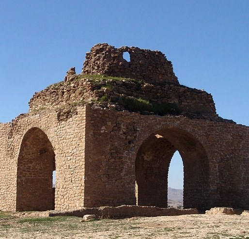 آتشکده خیرآباد(چهار طاقی)