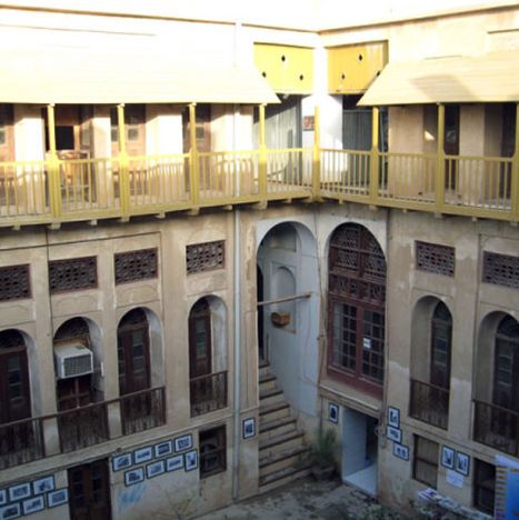 عمارت گلشن