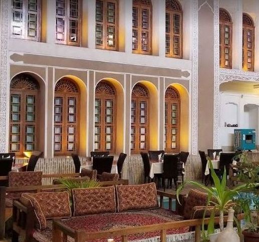 هتل رستوران سنتی والی