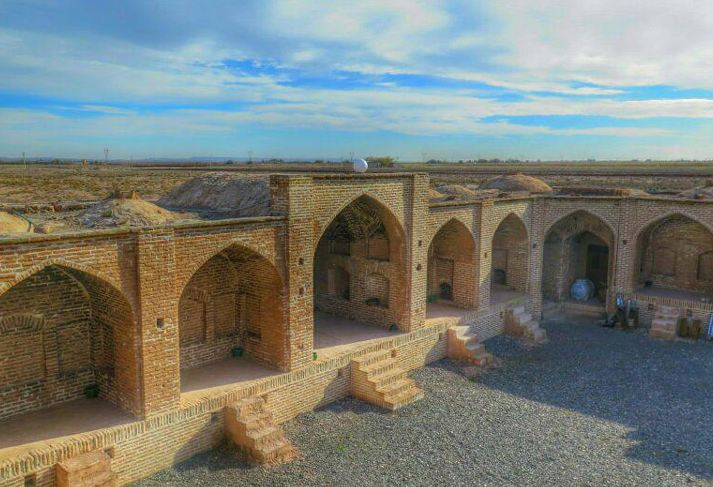 کاروانسرای حوض سلطان