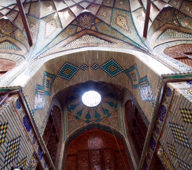 سرای ساروتقی اصفهان