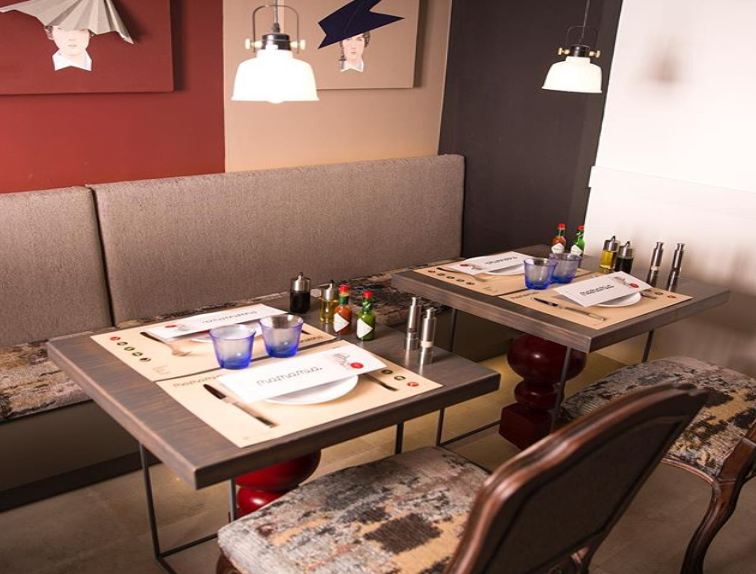 رستوران مامامیا