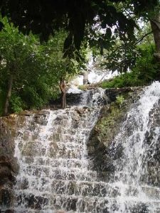 آبشار تسوج(دره المون)