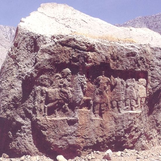 سنگنگاره خونگ اژدر