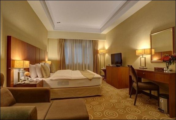 هتل بزرگ 2 تهران