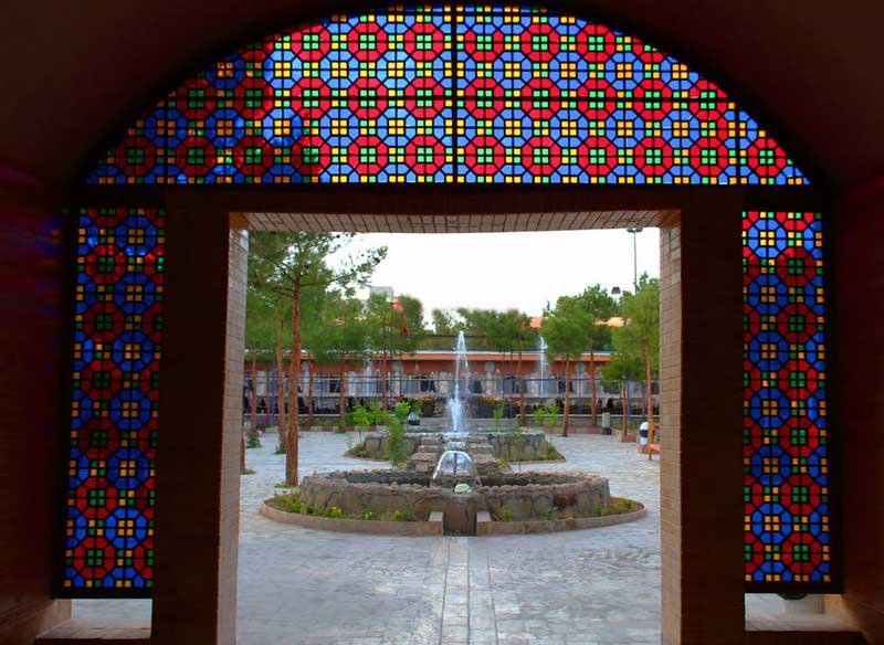 رستوران باغ شهر