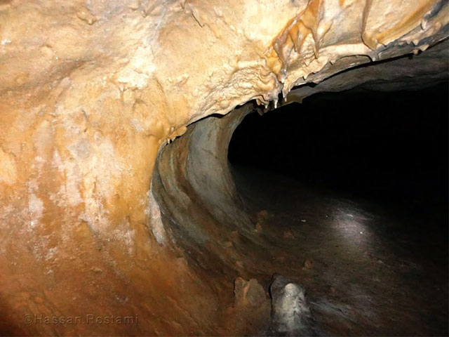 غار دوگیجان