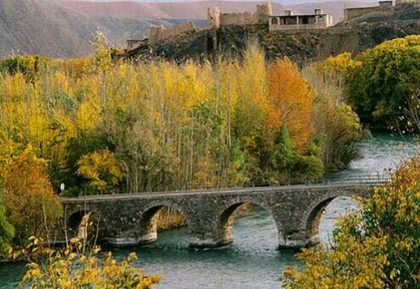 پل سنگی تاریخی هـوره
