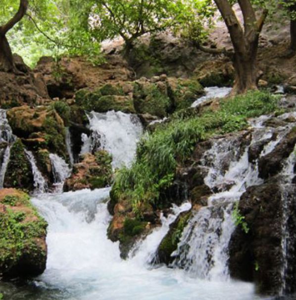 آبشار آتشگاه