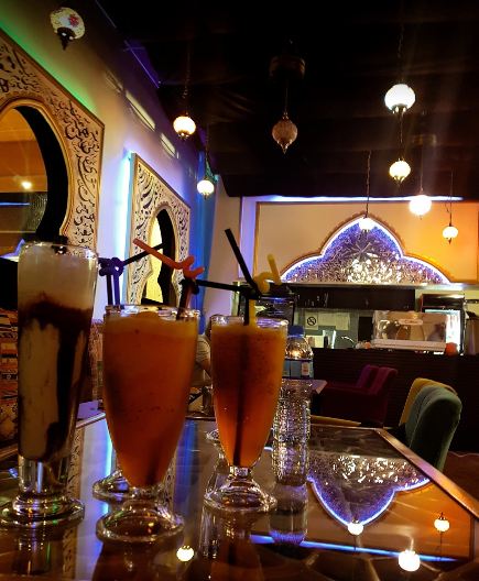 کافه رستوران بلوگا 