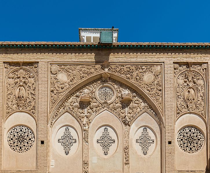 خانه تاریخی بروجردی ها