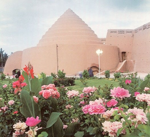 یخدان مؤیدی