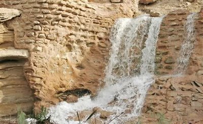 سد تاریخی پی پشت