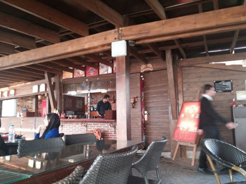  رستوران هندی مدراس (راه چوبی)