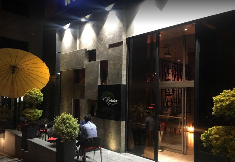 رستوران کاروبا