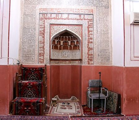 مسجد سرخ (ساوه)